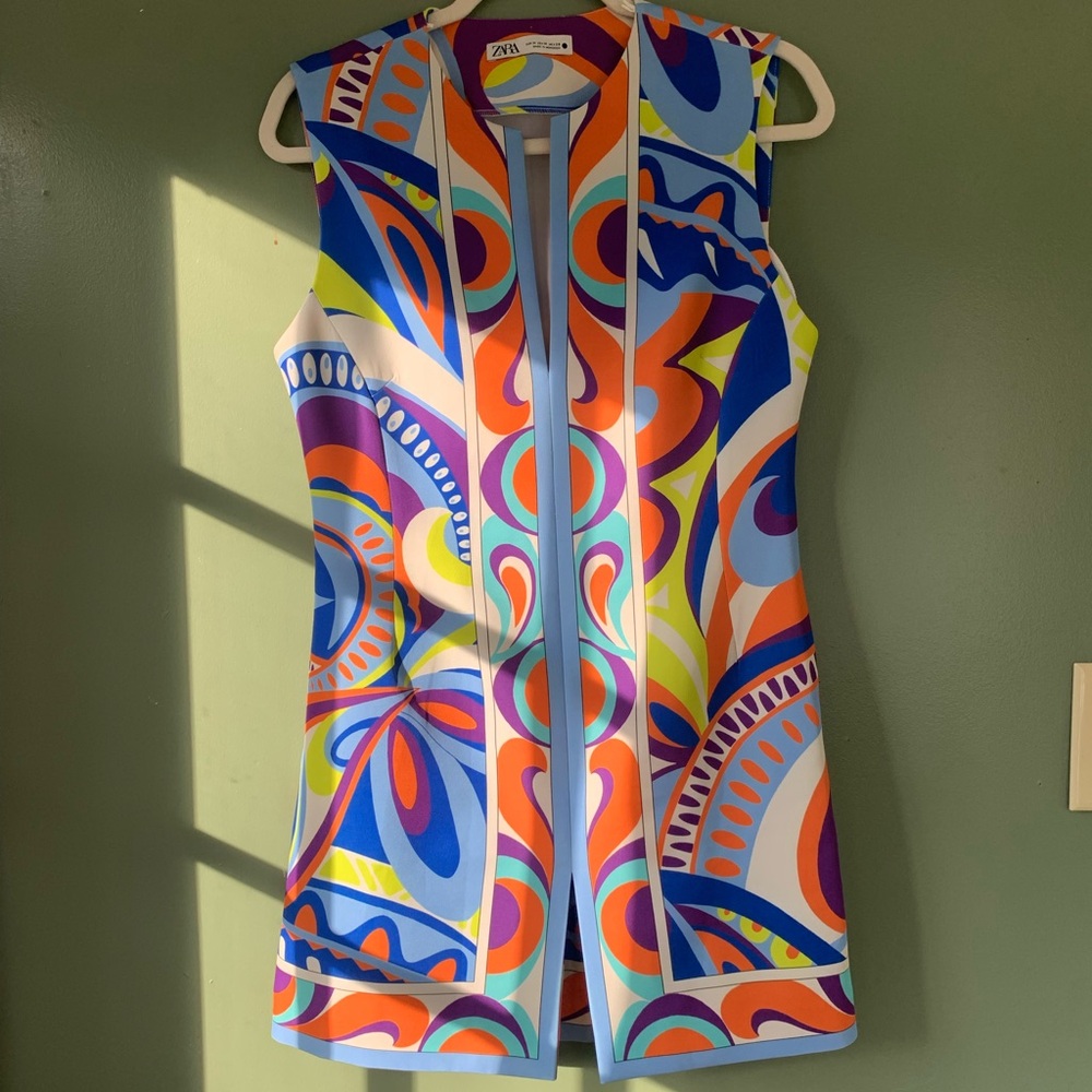 Zara mini dress M